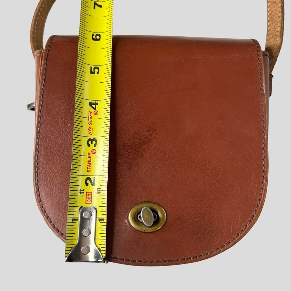 Jasper & Jeera Anthropologie Brown Leather Saddle Bag Crossbody Turn Lock Flap - Picture 12 of 16